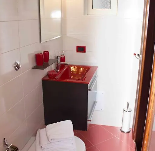 A' Piccerella * Neapol